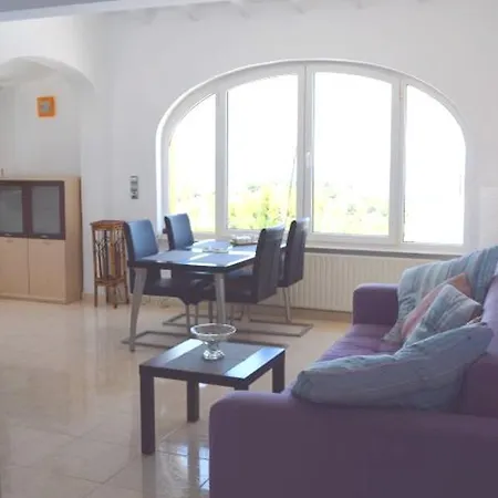 With 4 Bedrooms In With Wonderful Sea View Private Pool Furnished Terrace 4 Km From The Beach 데니아