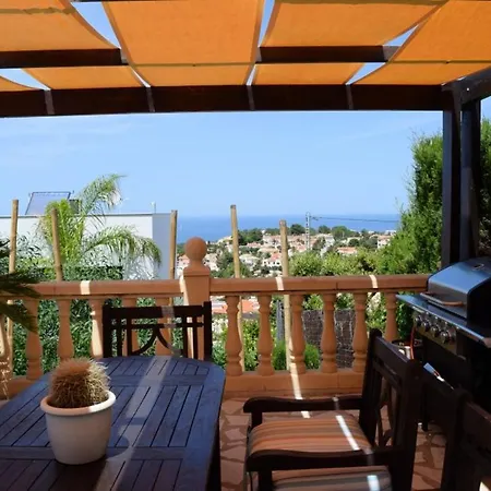 빌라 With 4 Bedrooms In With Wonderful Sea View Private Pool Furnished Terrace 4 Km From The Beach *
