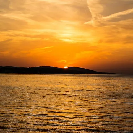 With 4 Bedrooms In With Wonderful Sea View Private Pool Furnished Terrace 4 Km From The Beach 빌라
